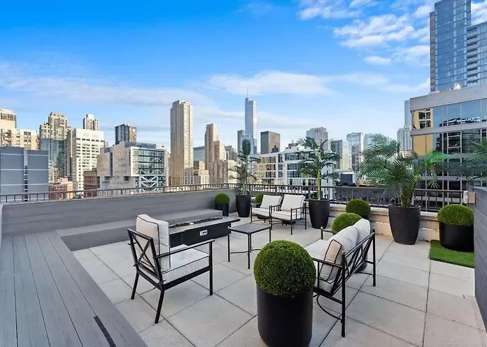 Boulevard Walk Everywhere 5 Mins To Magnificent Mile River North 01