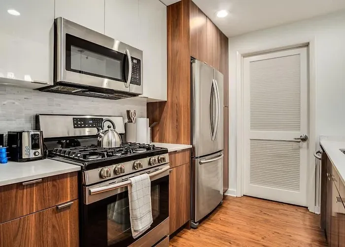 Boulevard Walk Everywhere 5 Mins To Magnificent Mile River North 01 Appartement