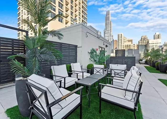 Boulevard Walk Everywhere 5 Mins To Magnificent Mile River North 01 Appartement