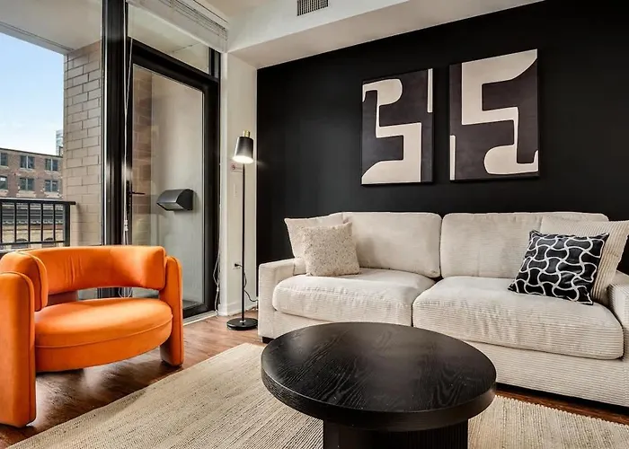 Boulevard Walk Everywhere 5 Mins To Magnificent Mile River North 01 * Chicago